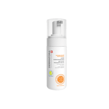 Zarter Reinigungs-Schaum